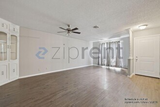 8907 Reininger Dr in San Antonio, TX - Building Photo - Building Photo