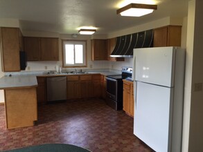 904 Wilson Ave in Havre, MT - Building Photo - Building Photo