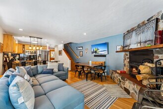 876 Broken Lance Dr in Breckenridge, CO - Building Photo - Building Photo