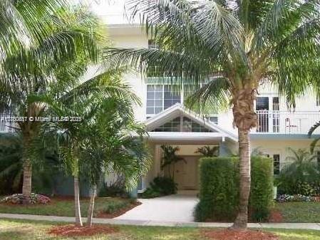 property at 290 Sunrise Dr