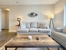 2615 N Grady Ave in Tampa, FL - Building Photo