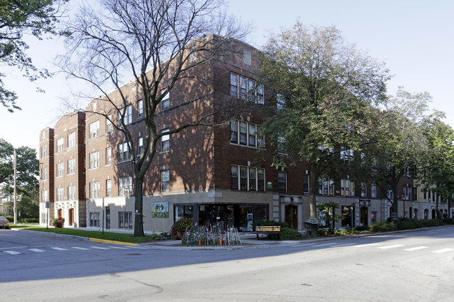 Harrison West in Oak Park, IL - Building Photo - Building Photo