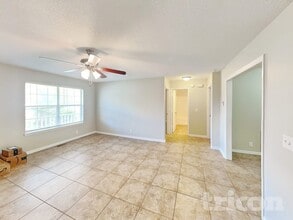 1135 Mahogany Trail in Murfreesboro, TN - Foto de edificio - Building Photo