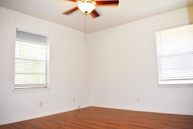 property at 5126 Beechnut St