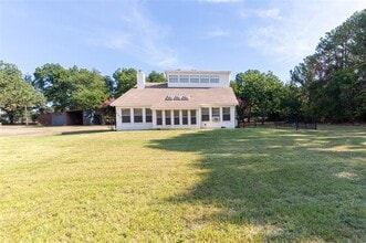 220 Sweet St in Southlake, TX - Building Photo - Building Photo