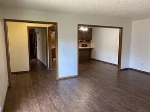 12606 Abbotts Way in Oklahoma City, OK - Building Photo - Building Photo