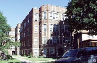 11214-18 S Indiana in Chicago, IL - Foto de edificio - Building Photo