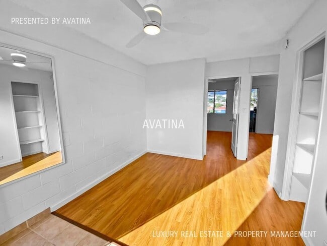 837 Kapahulu Ave in Honolulu, HI - Building Photo - Building Photo