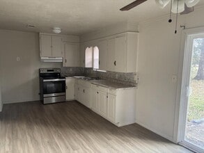 805 Pershing Ave in Lufkin, TX - Building Photo - Building Photo