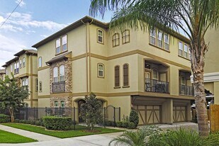 4227 Dickson St in Houston, TX - Building Photo