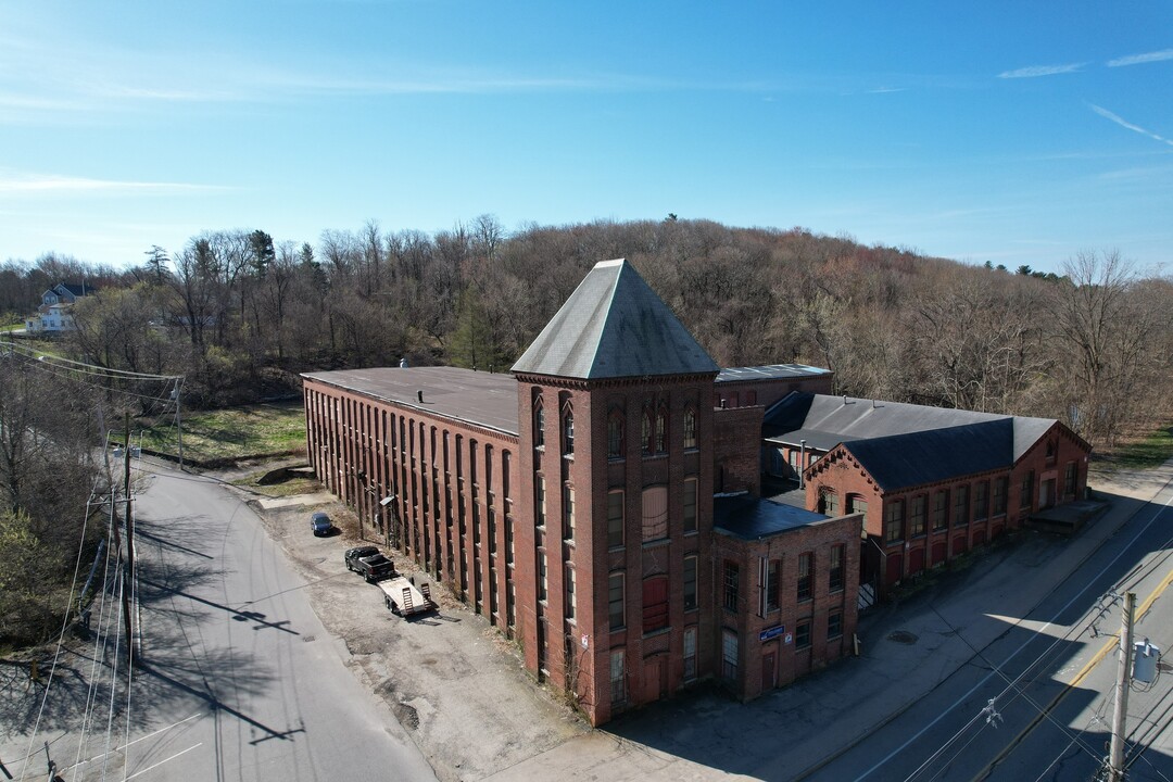 Mayo Lofts in Millbury, MA - Building Photo