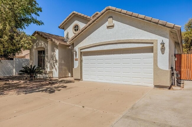 3494 E Hampton Ln in Gilbert, AZ - Building Photo - Building Photo