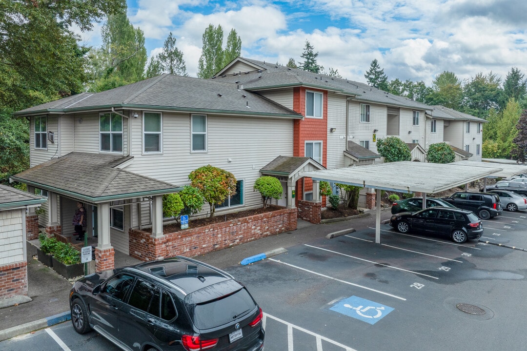 The Wilson Apartment - East Kent Hill in Kent, WA - Building Photo