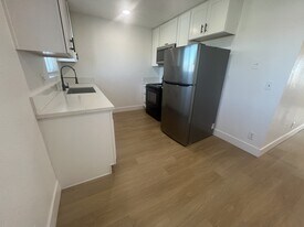 3965 Logan Ave in San Diego, CA - Building Photo