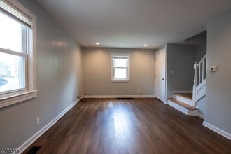 1726 Park St in Rahway, NJ - Building Photo - Building Photo