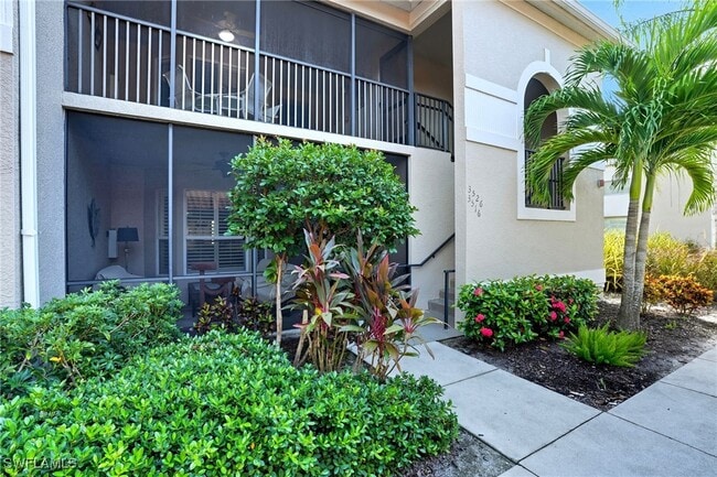 10260 Heritage Bay Blvd in Naples, FL - Building Photo - Building Photo