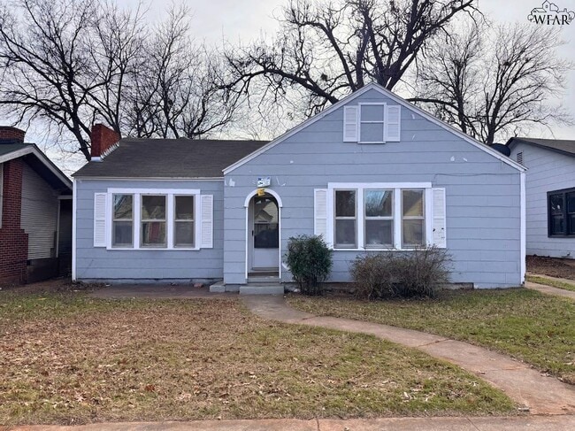 property at 2209 Talunar Ln