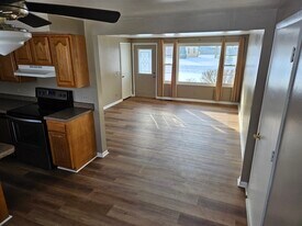 3922 Springwood Dr in Fort Wayne, IN - Building Photo