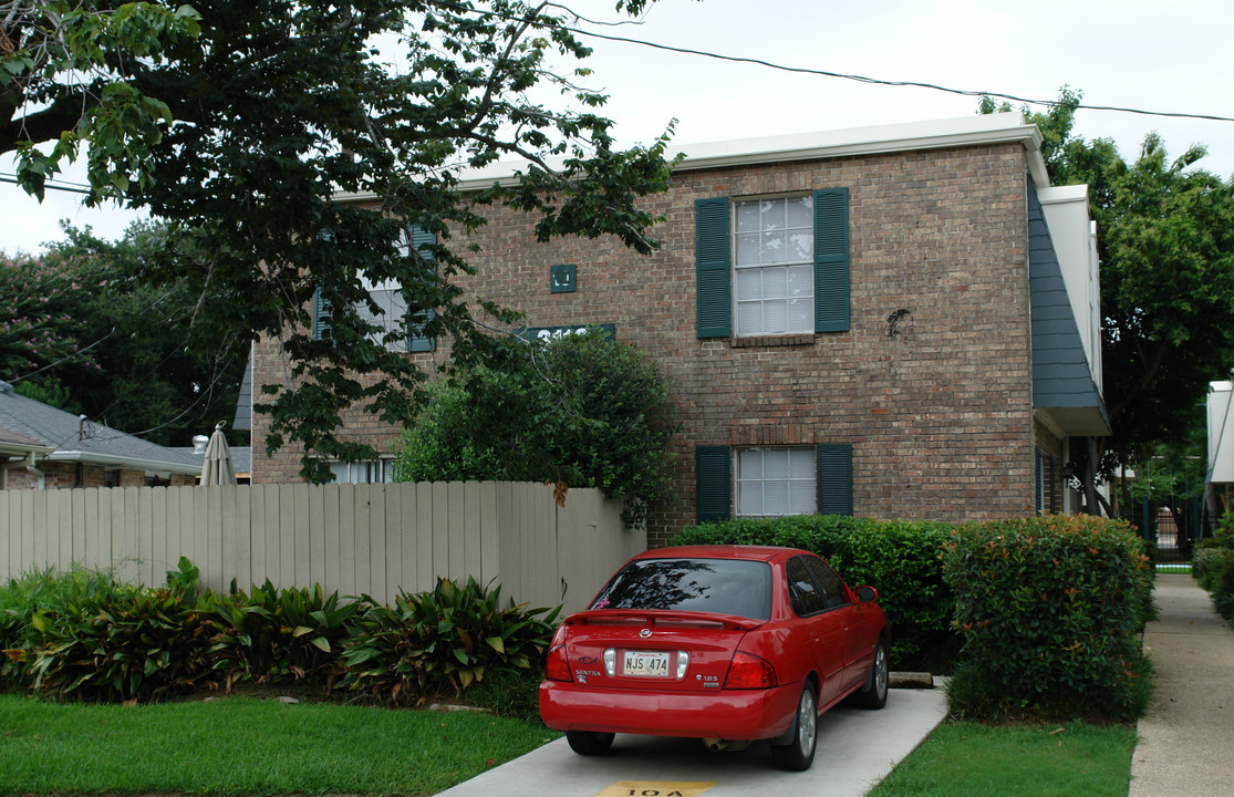 3110 Chester Ct in Metairie, LA - Foto de edificio