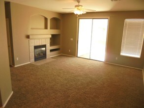 12725 W Cheery Lynn Rd in Avondale, AZ - Building Photo - Building Photo