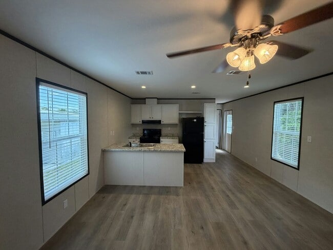 131 Lakeside Garden Cir in Lake Wales, FL - Building Photo - Building Photo