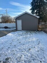 4001 W 90th Pl in Hometown, IL - Building Photo - Building Photo