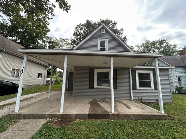 property at 707 Florida St