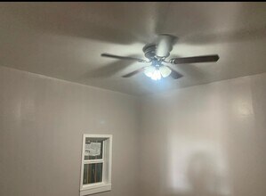 3210 N 77 Sunshine Strip, Unit 3210 Apt B in Harlingen, TX - Building Photo - Building Photo