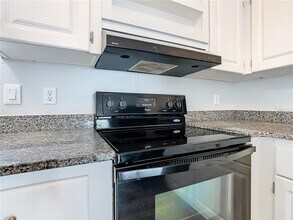 318 San Pablo Cir in Davenport, FL - Building Photo - Building Photo