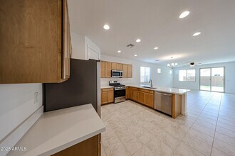 8733 W Windsor Blvd in Glendale, AZ - Building Photo - Building Photo