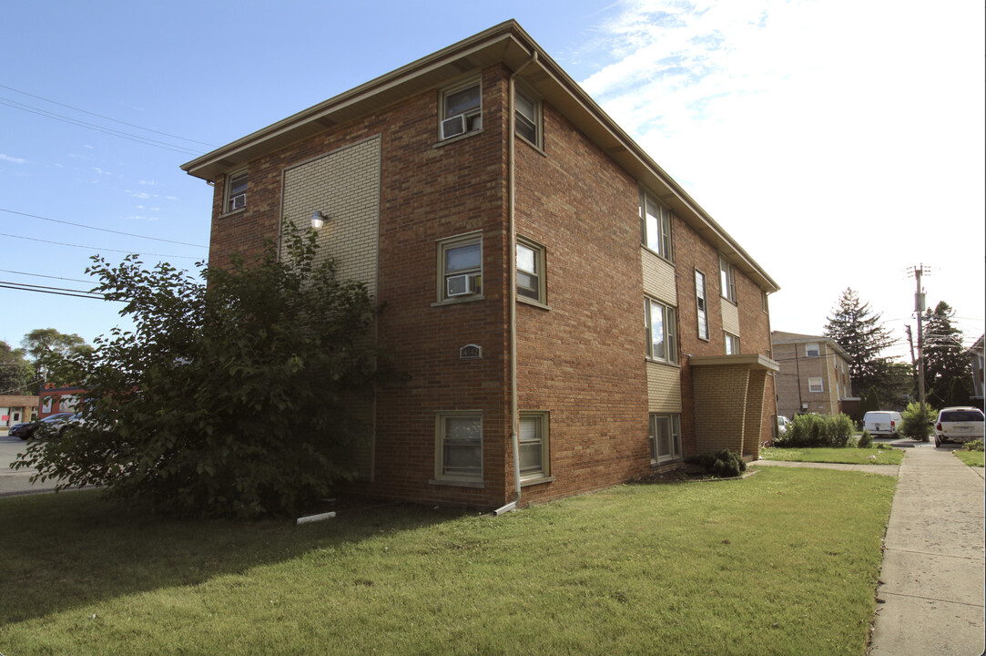 14642 Keystone Ave in Midlothian, IL - Building Photo