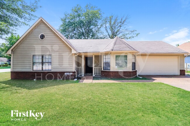 property at 2515 Laurelcrest Dr