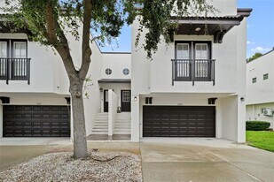 3625 Bay Heights Way in Tampa, FL - Building Photo