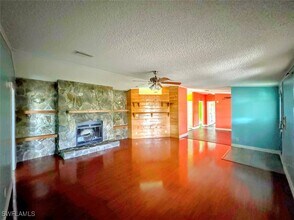 1218 Seminole Ave SW in La Belle, FL - Building Photo - Building Photo