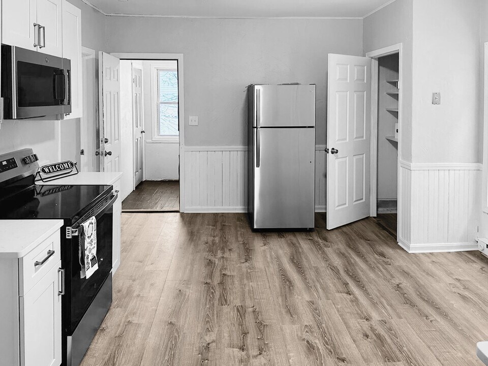 5 Mt Pleasant St in Worcester, MA - Building Photo