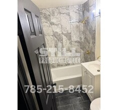 4836 SW 28th St in Topeka, KS - Building Photo - Building Photo