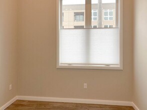 345 Pleasant St in Watertown, MA - Building Photo - Building Photo