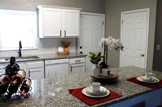 27 Corinth Rd in Cartersville, GA - Building Photo - Building Photo