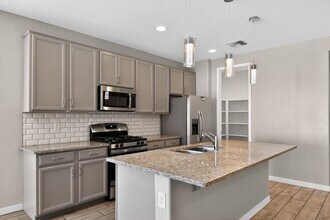 10810 W Grant St in Avondale, AZ - Building Photo - Building Photo