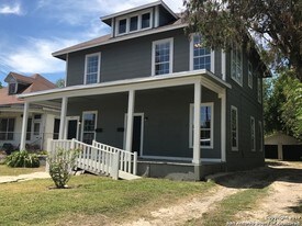 217 Rigsby Ave, Unit 217