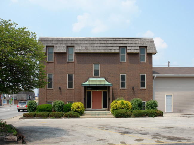 3411 Chicago Rd in Steger, IL - Building Photo - Building Photo