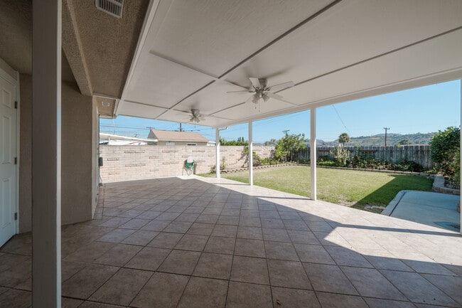 5564 Gala Ave in San Diego, CA - Building Photo - Building Photo