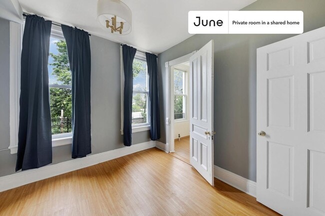 property at 421 36th St