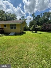 109 NJ-31 in Pennington, NJ - Building Photo - Building Photo