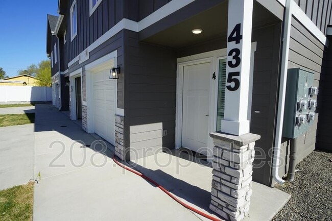 435 2nd Ave N in Nampa, ID - Building Photo - Building Photo