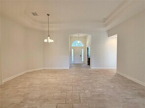 10755 Rockledge View Dr in Riverview, FL - Building Photo - Building Photo
