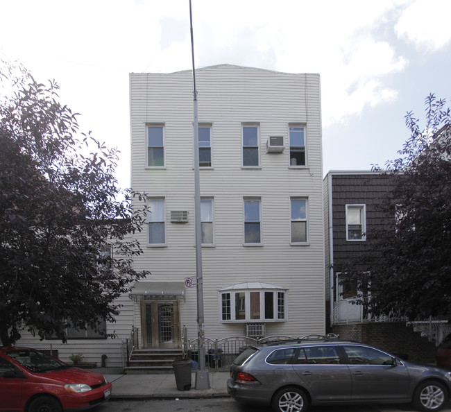 Jackson Street in Brooklyn, NY - Building Photo - Building Photo