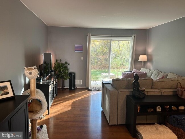 property at 13 Quince Ct