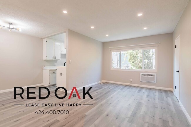 929 N Genesee Ave, Unit 4 in West Hollywood, CA - Foto de edificio - Building Photo