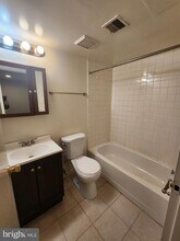 1720 Wallace St in Philadelphia, PA - Building Photo - Building Photo